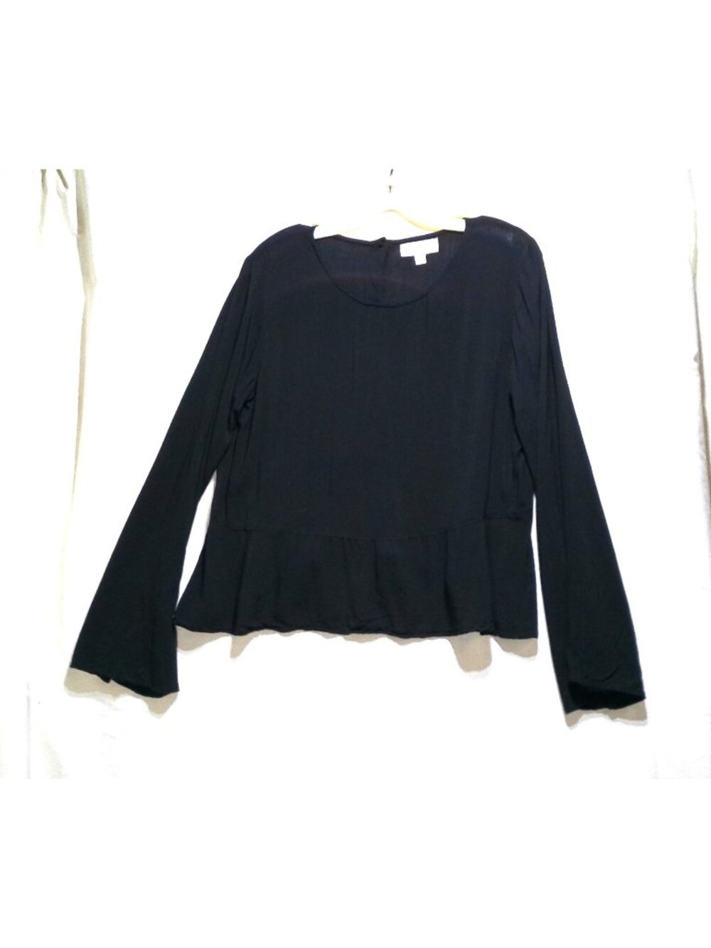 Cloth & Stone Boho Top XS Back Button Bell Sleeve Black